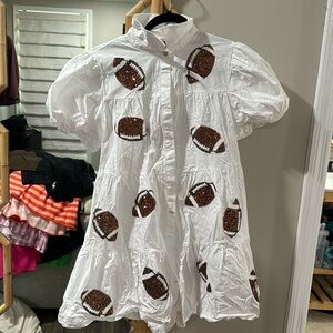 Size M dress perfect for football season worn once for party